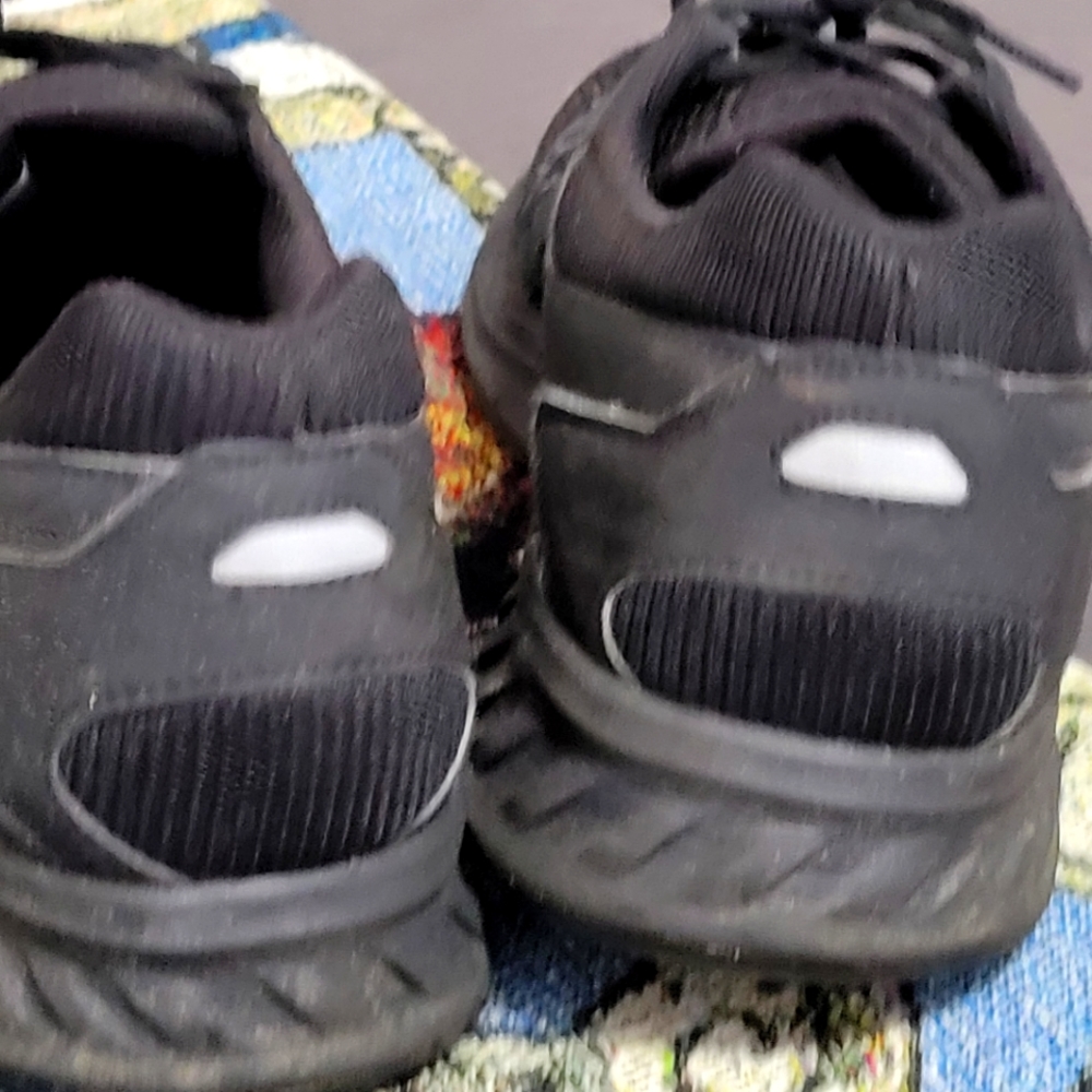 Asics mens size 12